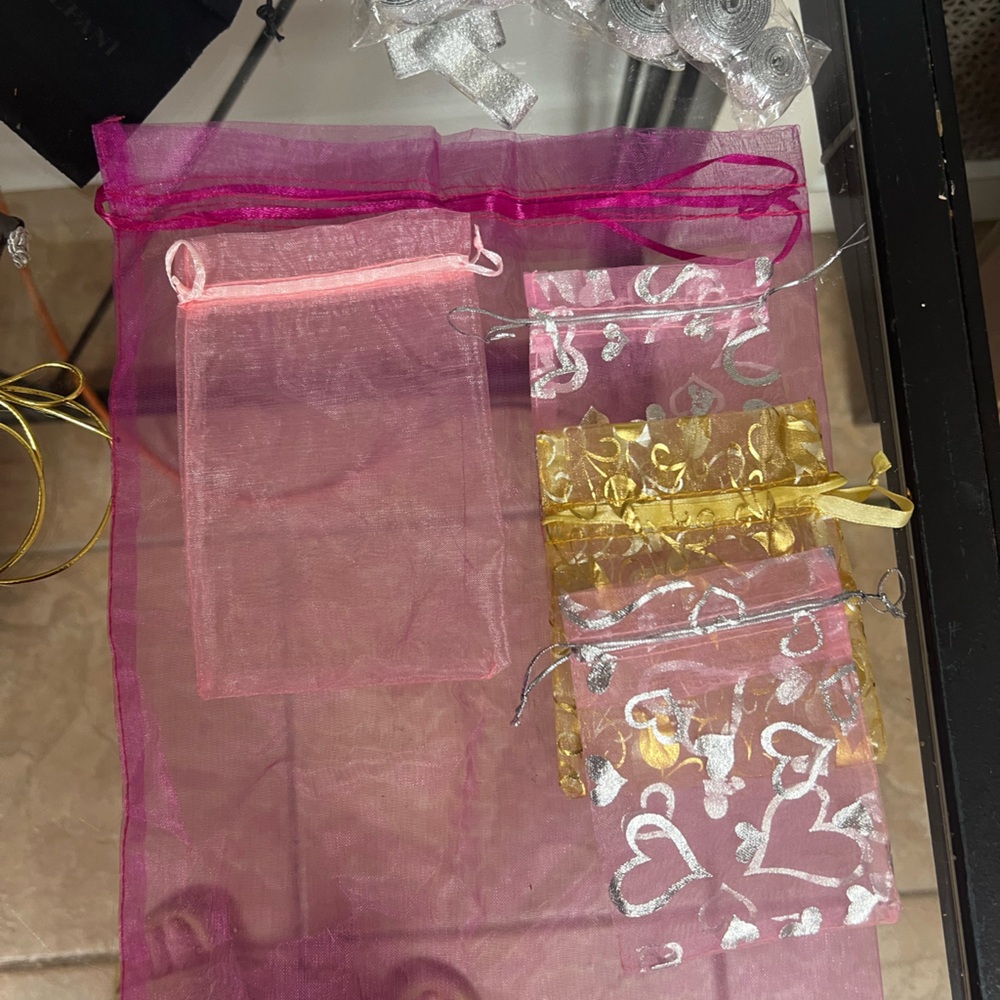 Jewelry/Gift Bags bundle - Picture 2 of 16